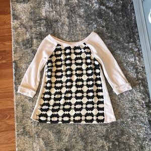 Lightweight sweater top.